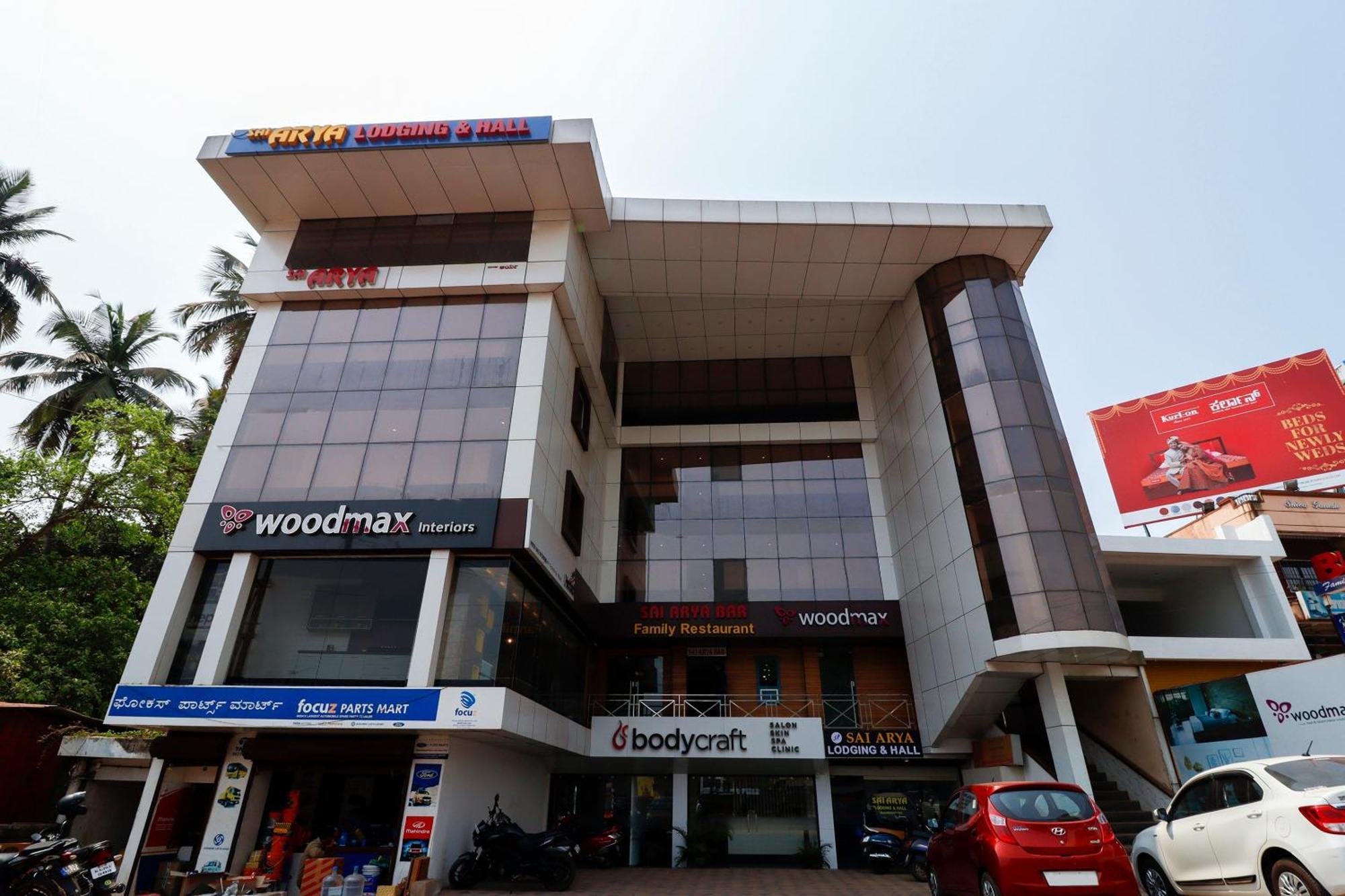 Hotel Capital O Sai Arya Residency Mangalore Esterno foto