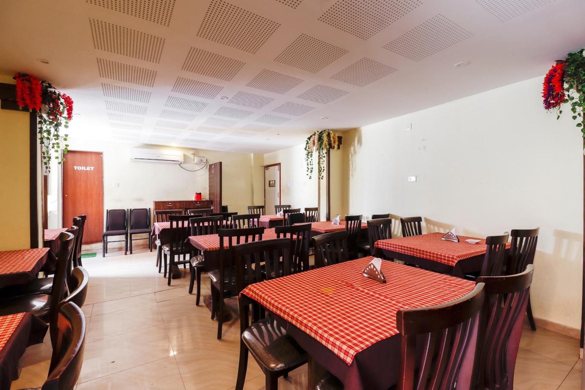 Hotel Capital O Sai Arya Residency Mangalore Esterno foto