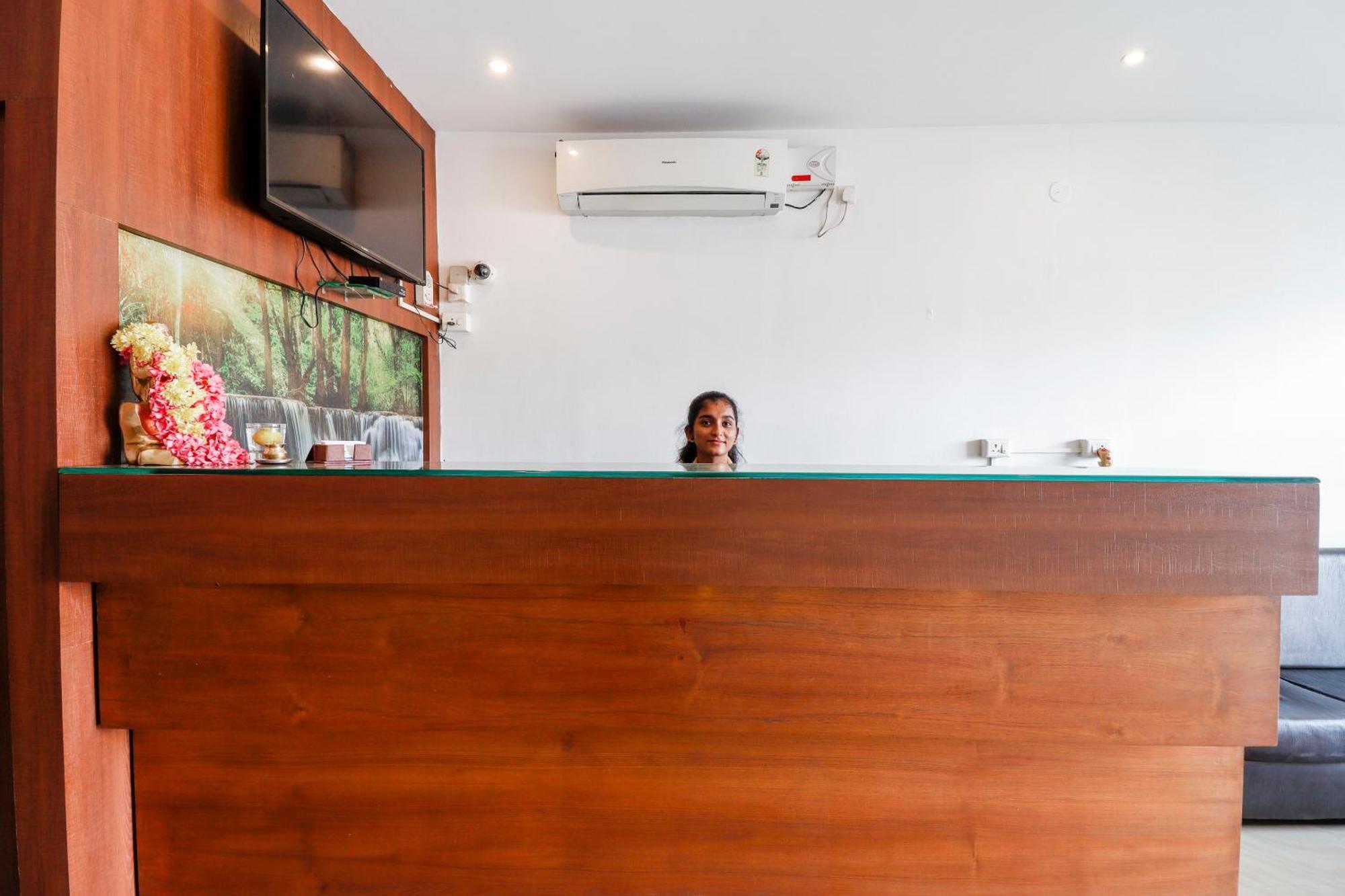Hotel Capital O Sai Arya Residency Mangalore Esterno foto