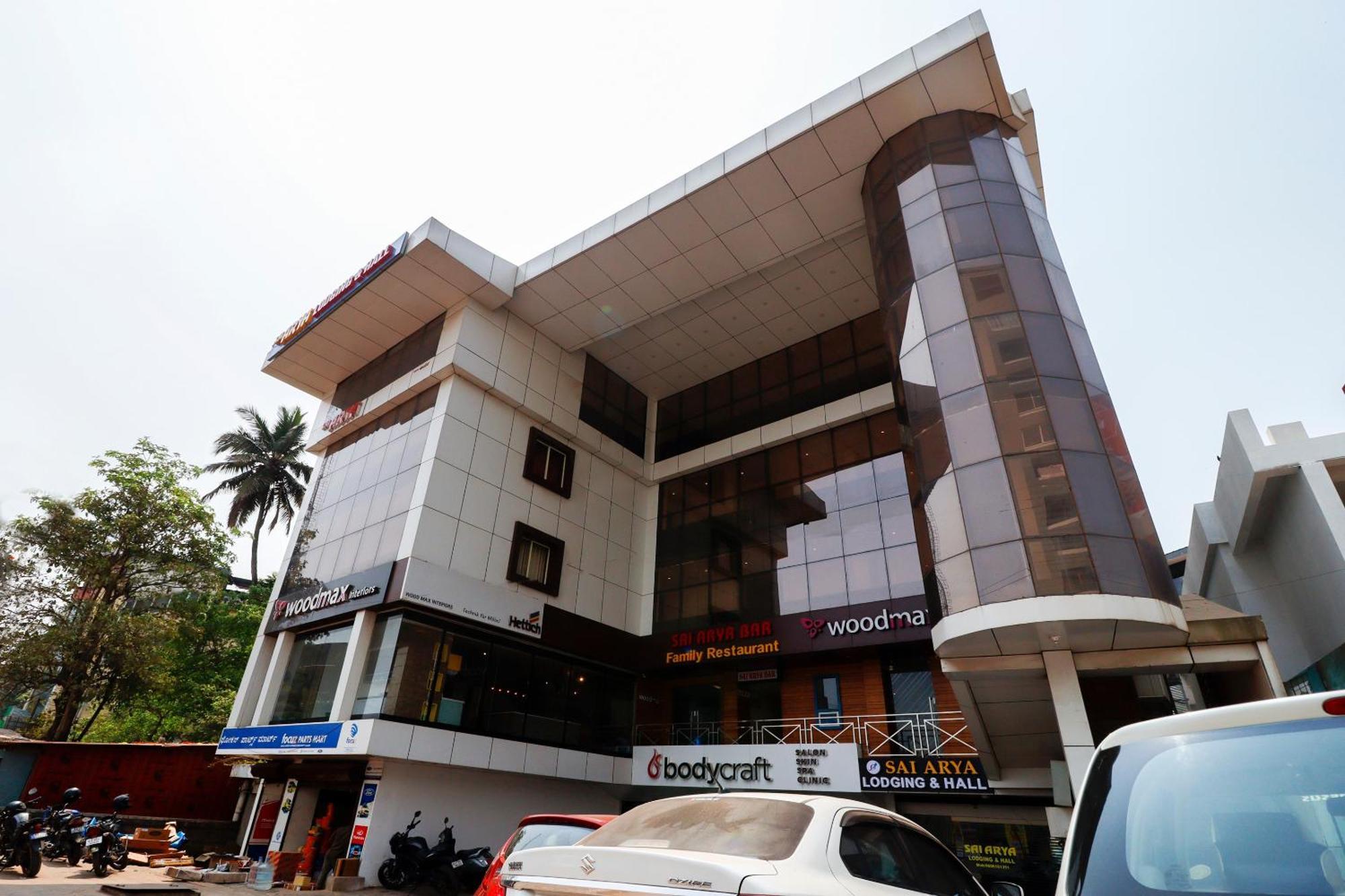 Hotel Capital O Sai Arya Residency Mangalore Esterno foto