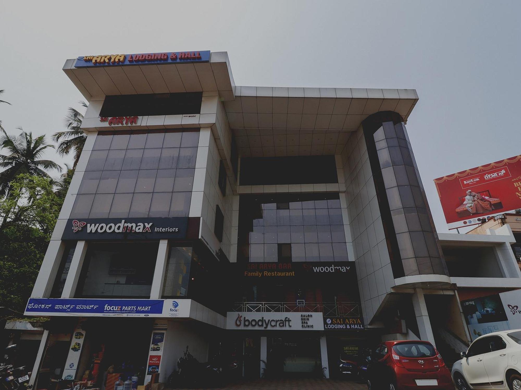 Hotel Capital O Sai Arya Residency Mangalore Esterno foto