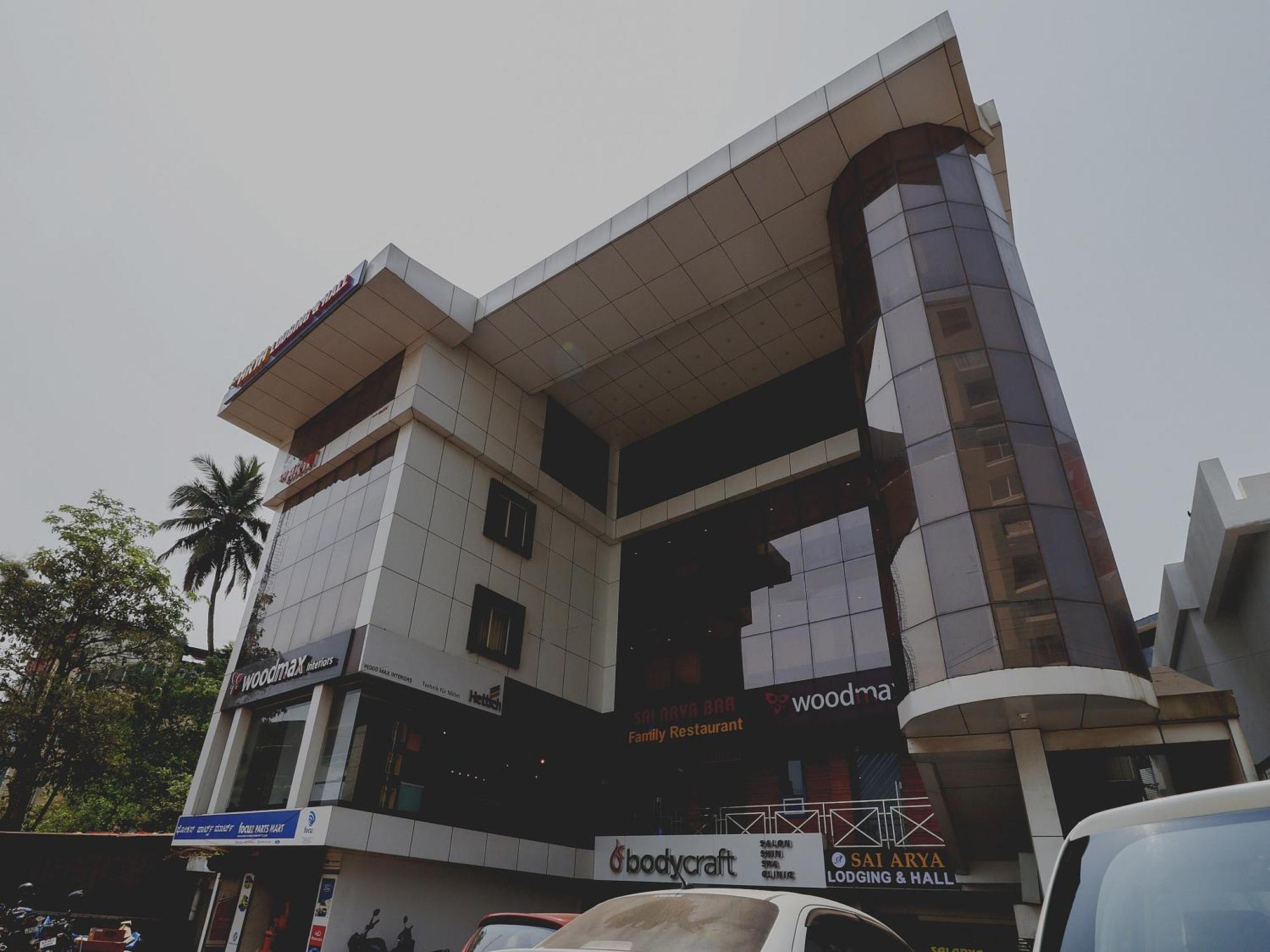 Hotel Capital O Sai Arya Residency Mangalore Esterno foto