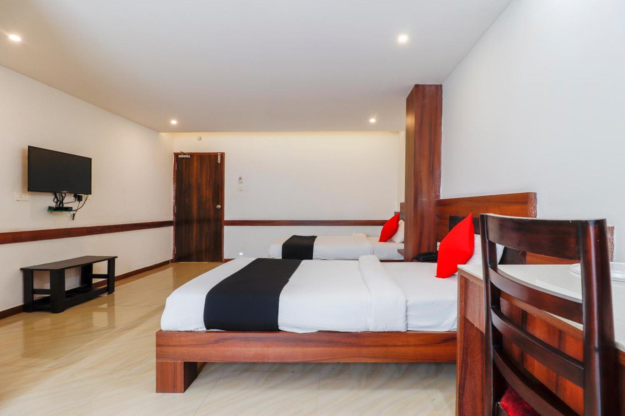Hotel Capital O Sai Arya Residency Mangalore Esterno foto