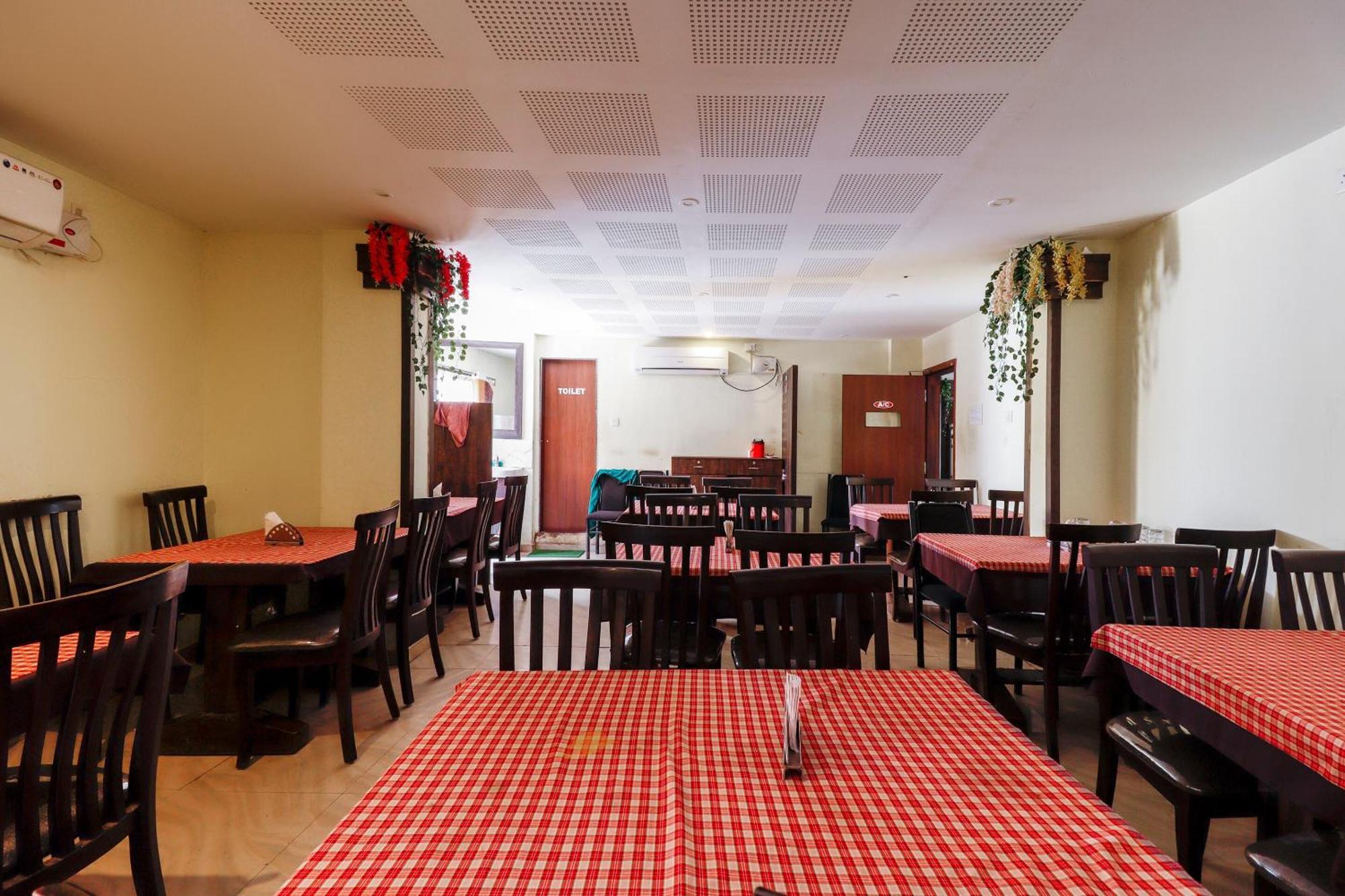 Hotel Capital O Sai Arya Residency Mangalore Esterno foto