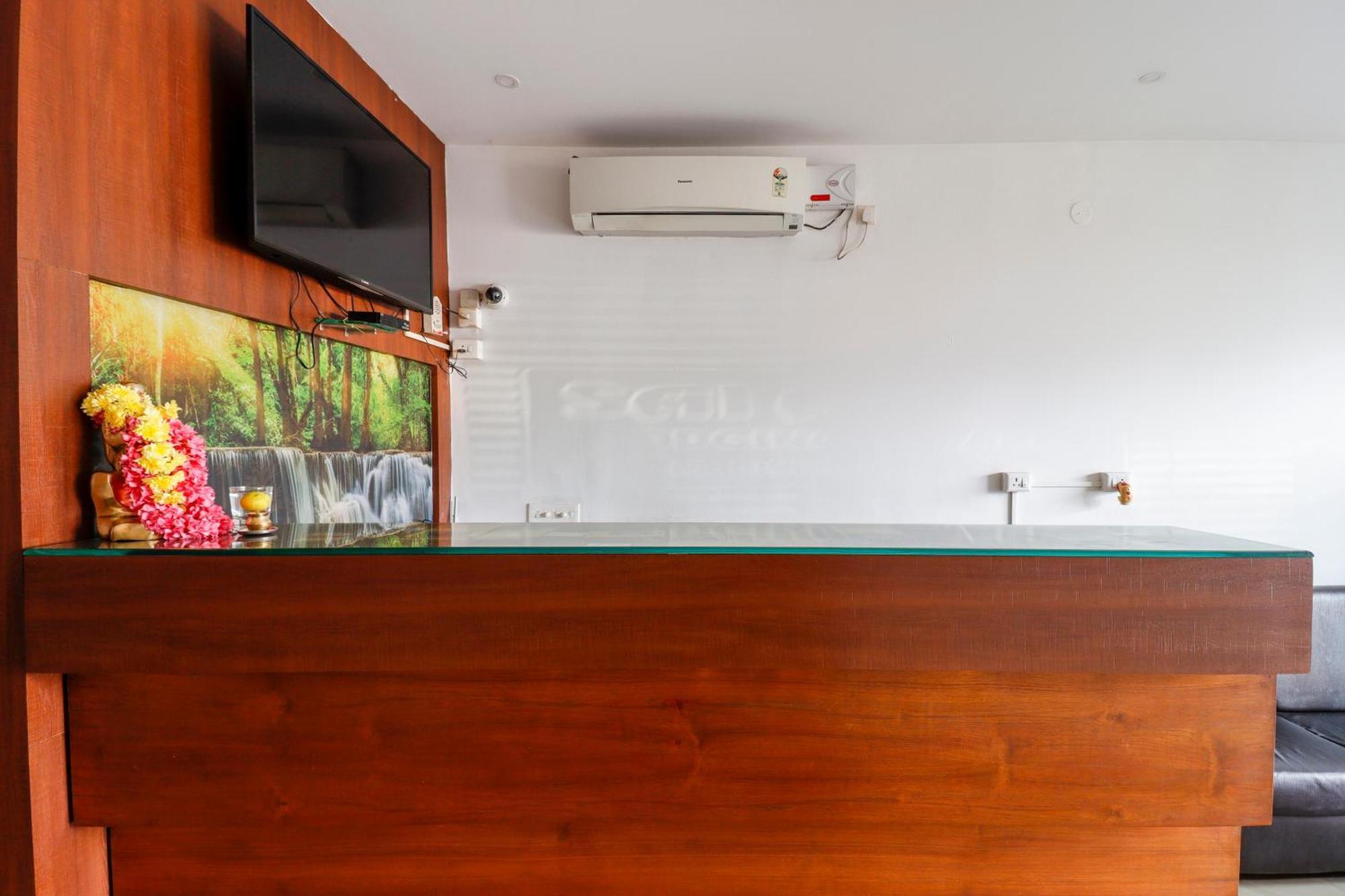 Hotel Capital O Sai Arya Residency Mangalore Esterno foto